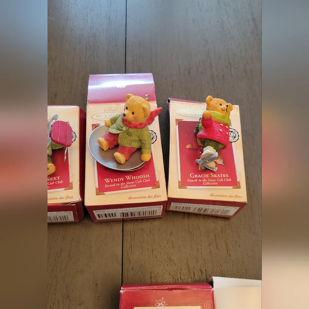 Lot Of 10 Assorted Christmas Ornaments